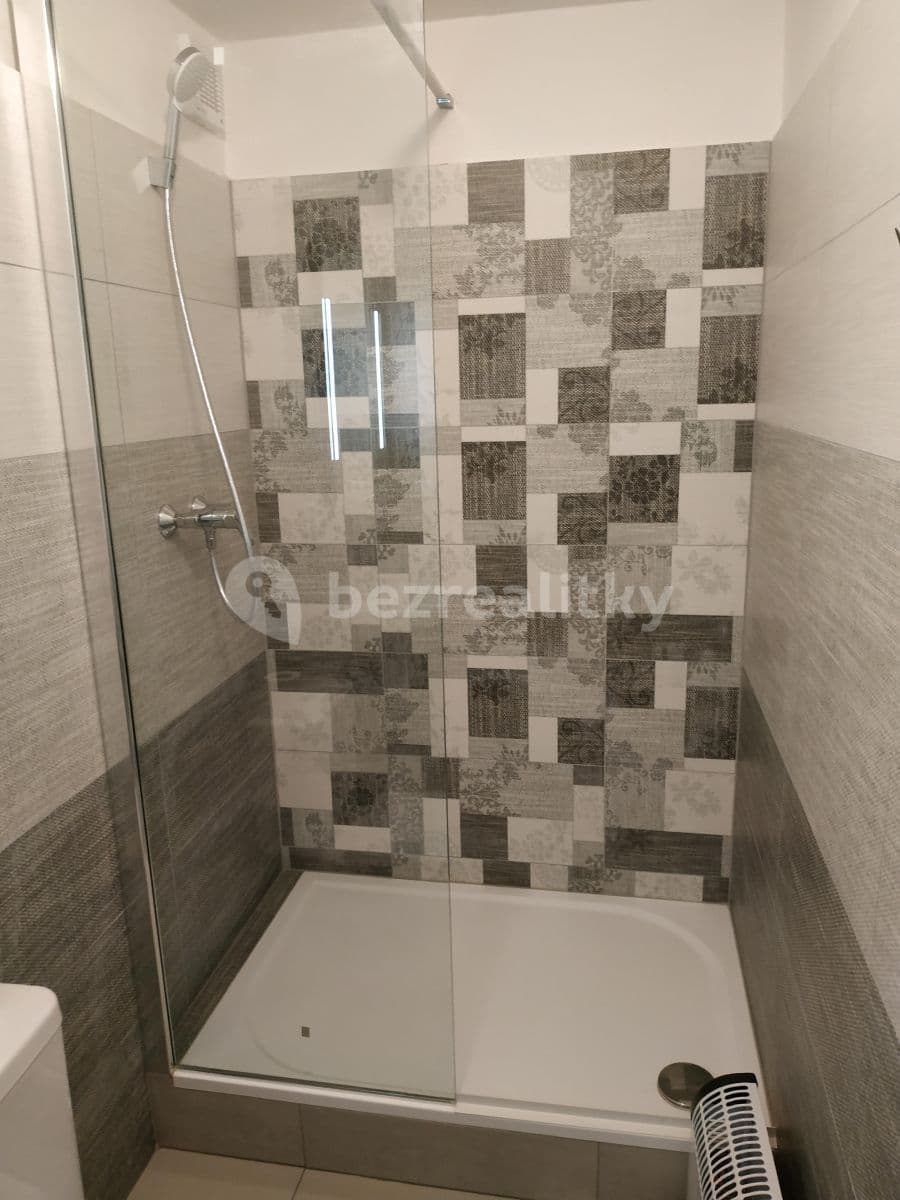 non-residential property to rent, 89 m², Na Pláni, Plzeň, Plzeňský Region non-residential property to rent, 89 m², Na Pláni, Plzeň, Plzeňský Region