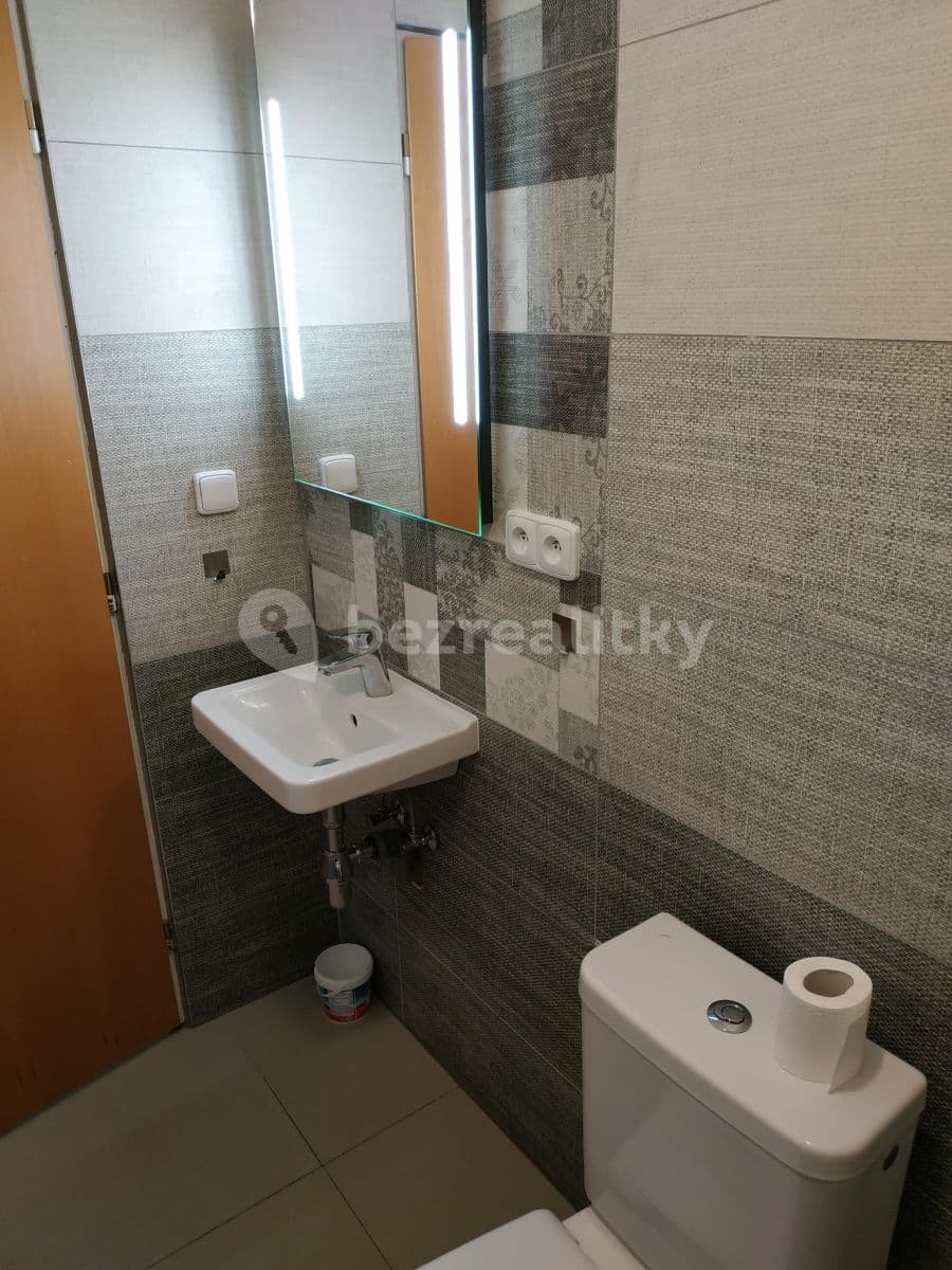 non-residential property to rent, 89 m², Na Pláni, Plzeň, Plzeňský Region non-residential property to rent, 89 m², Na Pláni, Plzeň, Plzeňský Region