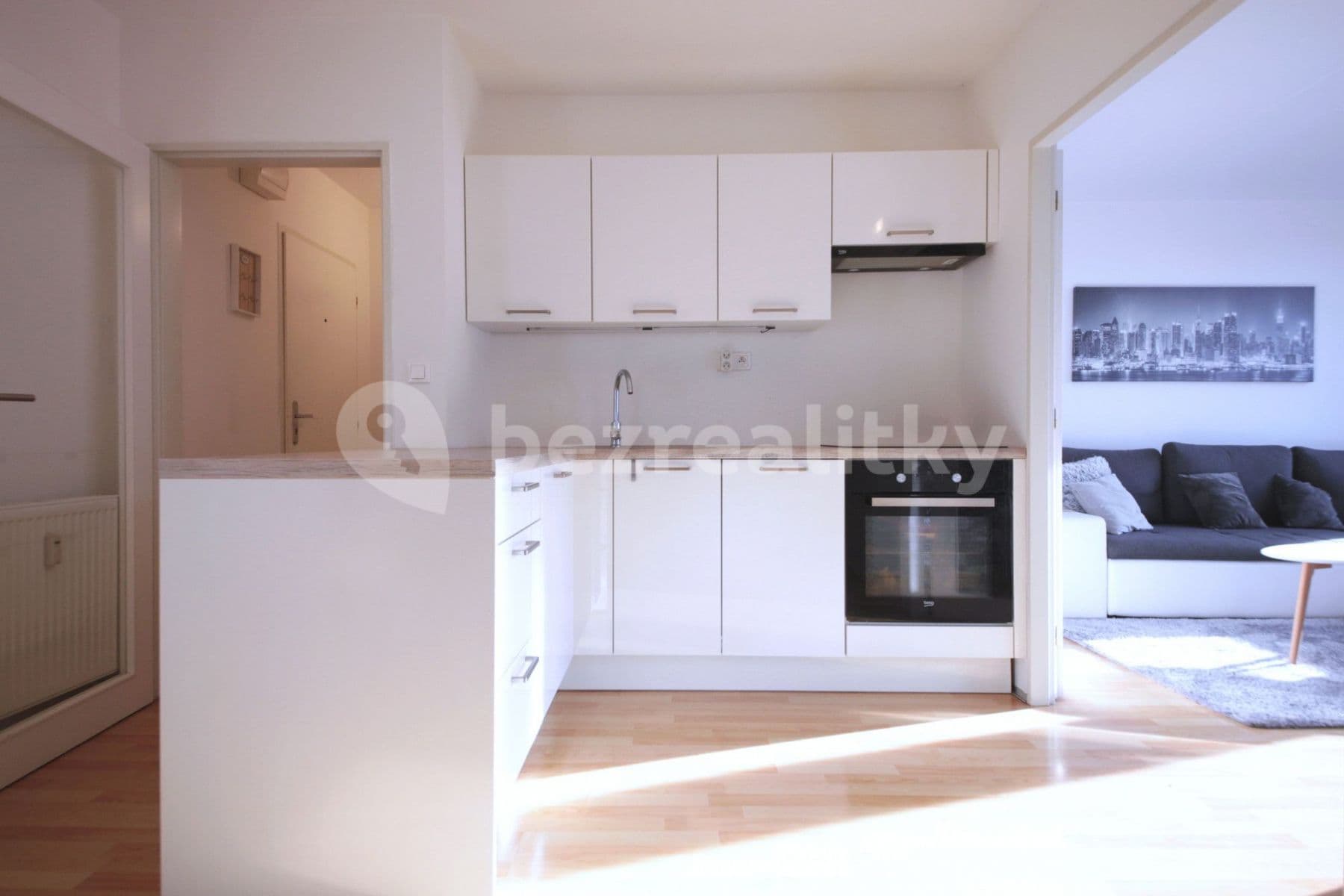 2 bedroom flat to rent, 46 m², Molákova, Prague, Prague 2 bedroom flat to rent, 46 m², Molákova, Prague, Prague