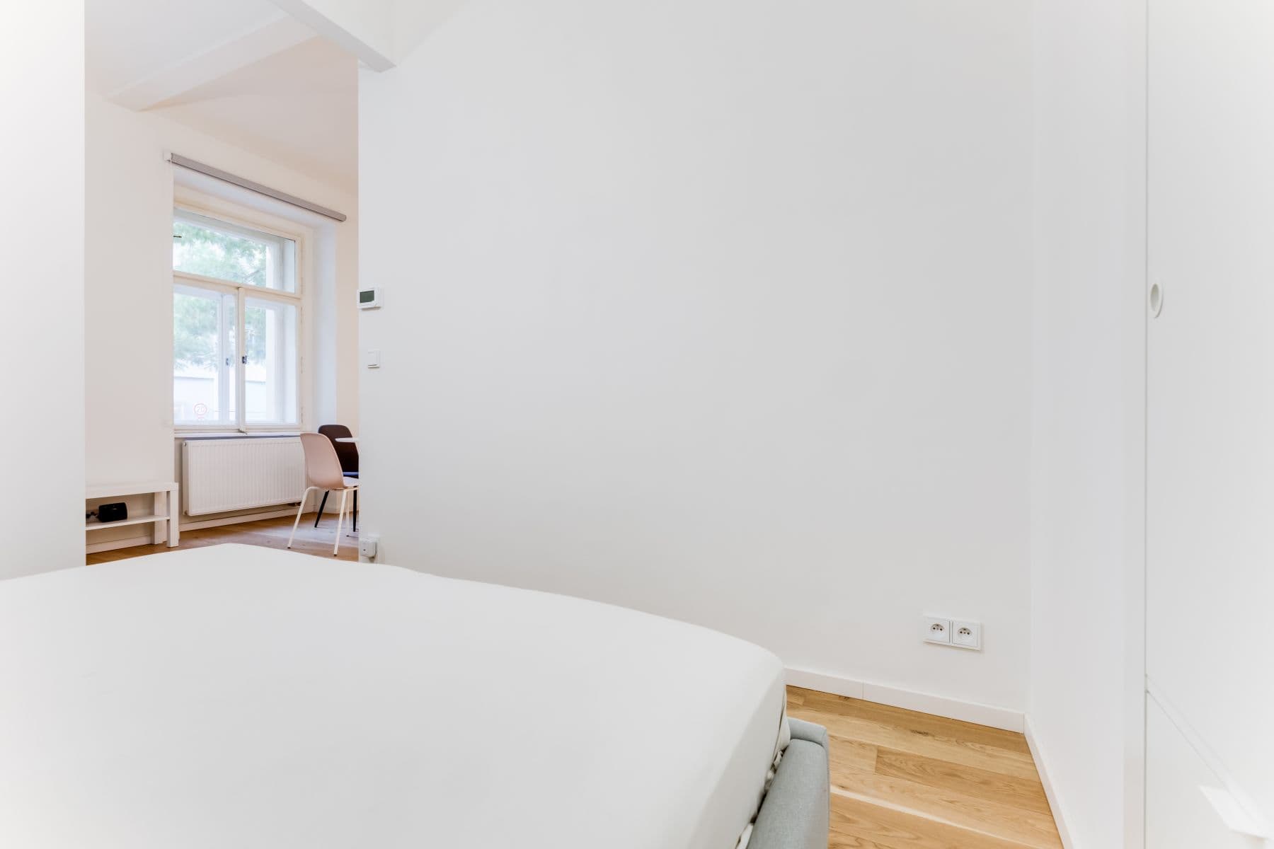 1 bedroom with open-plan kitchen flat to rent, 35 m², Pernerova, Prague, Prague 1 bedroom with open-plan kitchen flat to rent, 35 m², Pernerova, Prague, Prague