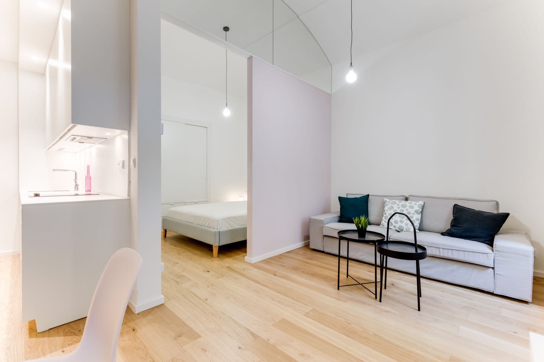 1 bedroom with open-plan kitchen flat to rent, 35 m², Pernerova, Prague, Prague 1 bedroom with open-plan kitchen flat to rent, 35 m², Pernerova, Prague, Prague