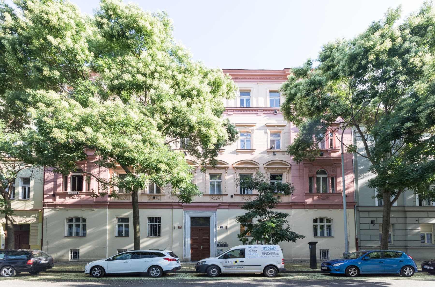 1 bedroom with open-plan kitchen flat to rent, 35 m², Pernerova, Prague, Prague 1 bedroom with open-plan kitchen flat to rent, 35 m², Pernerova, Prague, Prague