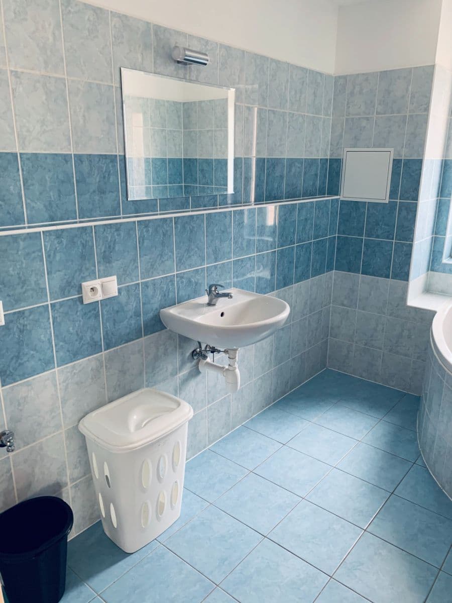 1 bedroom with open-plan kitchen flat to rent, 52 m², Armádní, Milovice, Středočeský Region 1 bedroom with open-plan kitchen flat to rent, 52 m², Armádní, Milovice, Středočeský Region