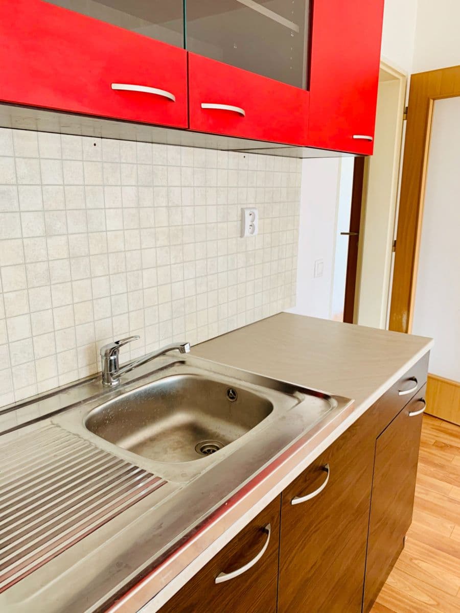 1 bedroom with open-plan kitchen flat to rent, 52 m², Armádní, Milovice, Středočeský Region 1 bedroom with open-plan kitchen flat to rent, 52 m², Armádní, Milovice, Středočeský Region