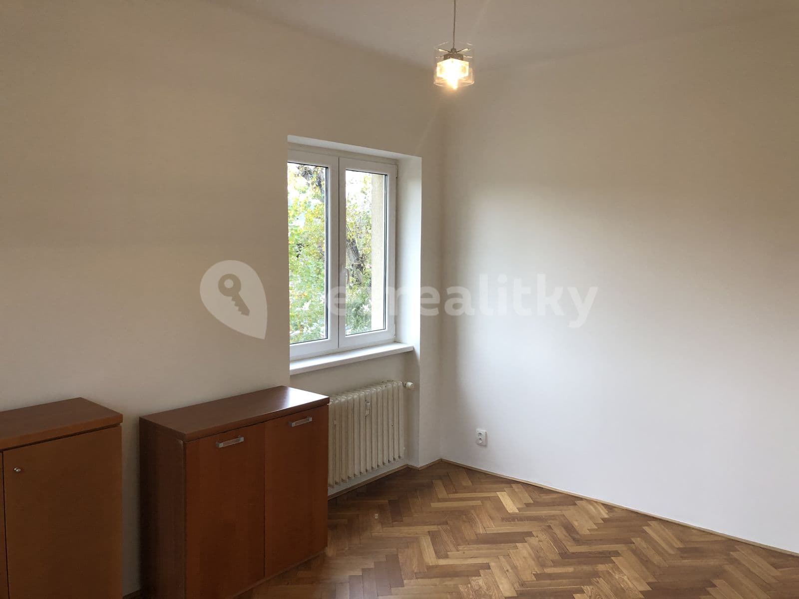 2 bedroom with open-plan kitchen flat to rent, 67 m², Podolská, Prague, Prague 2 bedroom with open-plan kitchen flat to rent, 67 m², Podolská, Prague, Prague