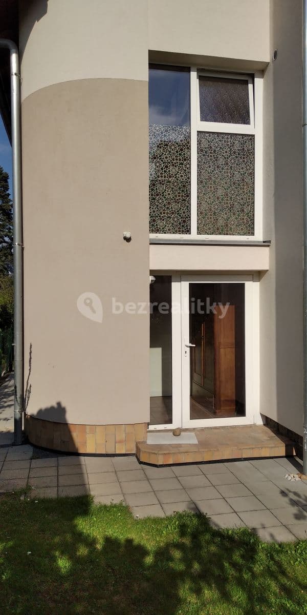 Small studio flat to rent, 23 m², Nad Parkem, Prague, Prague Small studio flat to rent, 23 m², Nad Parkem, Prague, Prague