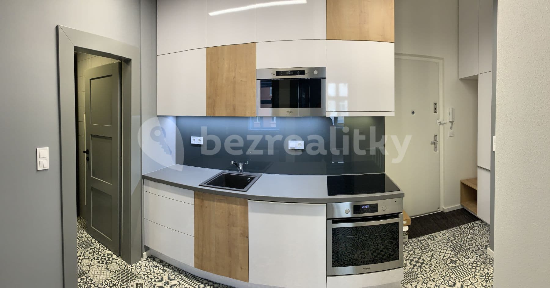 2 bedroom flat to rent, 55 m², Čajkovského, Prague, Prague 2 bedroom flat to rent, 55 m², Čajkovského, Prague, Prague