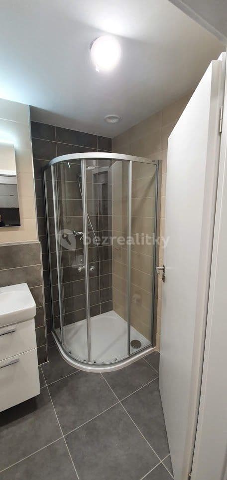 1 bedroom with open-plan kitchen flat to rent, 46 m², Kiesewettrova, Trutnov, Královéhradecký Region 1 bedroom with open-plan kitchen flat to rent, 46 m², Kiesewettrova, Trutnov, Královéhradecký Region