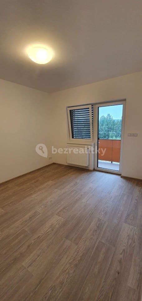 1 bedroom with open-plan kitchen flat to rent, 46 m², Kiesewettrova, Trutnov, Královéhradecký Region 1 bedroom with open-plan kitchen flat to rent, 46 m², Kiesewettrova, Trutnov, Královéhradecký Region