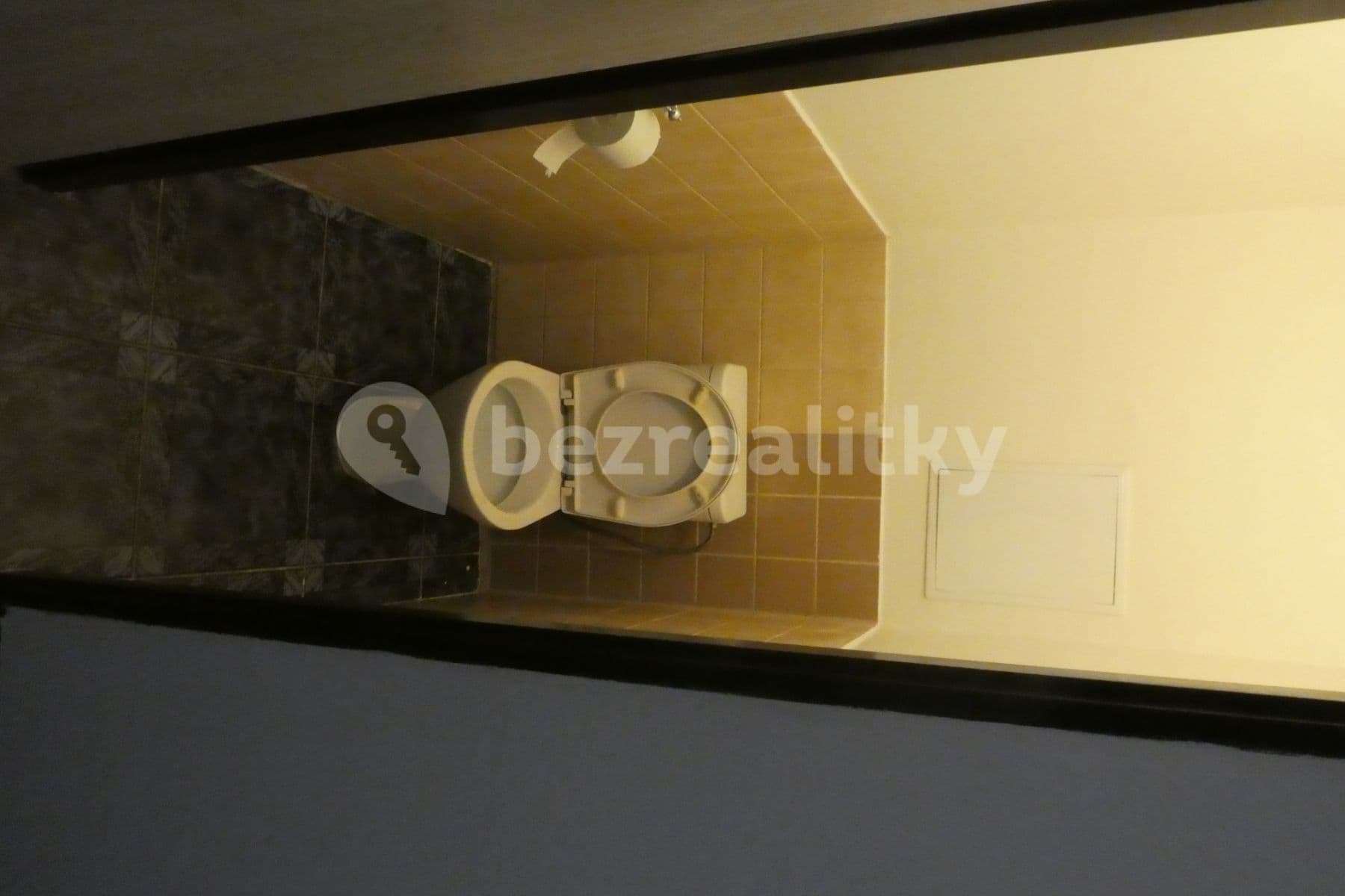 2 bedroom flat to rent, 49 m², Benešovská, Kladno, Středočeský Region 2 bedroom flat to rent, 49 m², Benešovská, Kladno, Středočeský Region