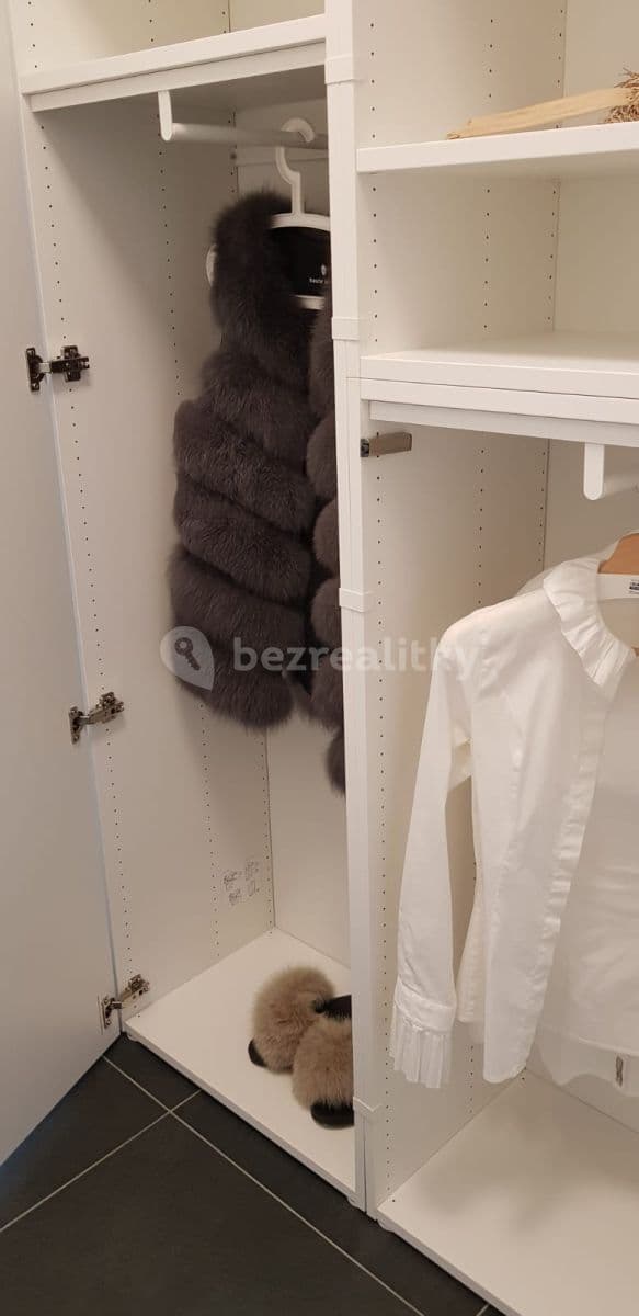 Studio flat to rent, 31 m², Zelnice II, Slavkov u Brna, Jihomoravský Region Studio flat to rent, 31 m², Zelnice II, Slavkov u Brna, Jihomoravský Region