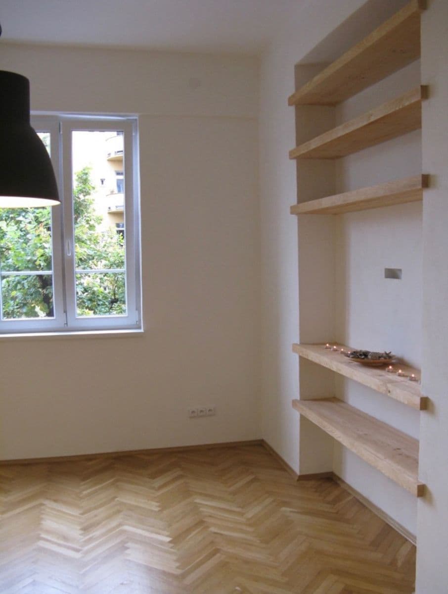 Studio flat to rent, 32 m², 28. pluku, Prague, Prague Studio flat to rent, 32 m², 28. pluku, Prague, Prague