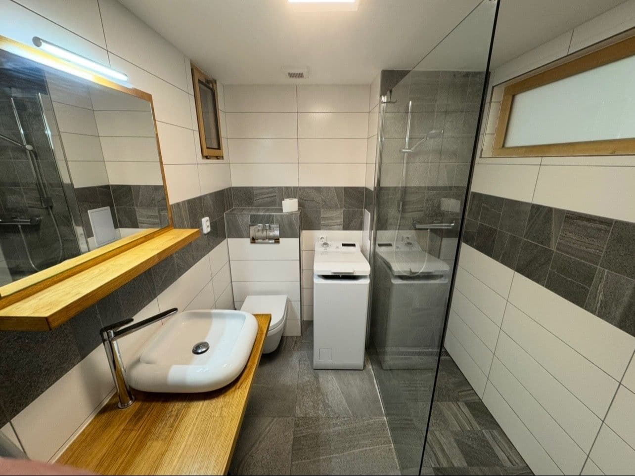 Studio flat to rent, 32 m², 28. pluku, Prague, Prague Studio flat to rent, 32 m², 28. pluku, Prague, Prague