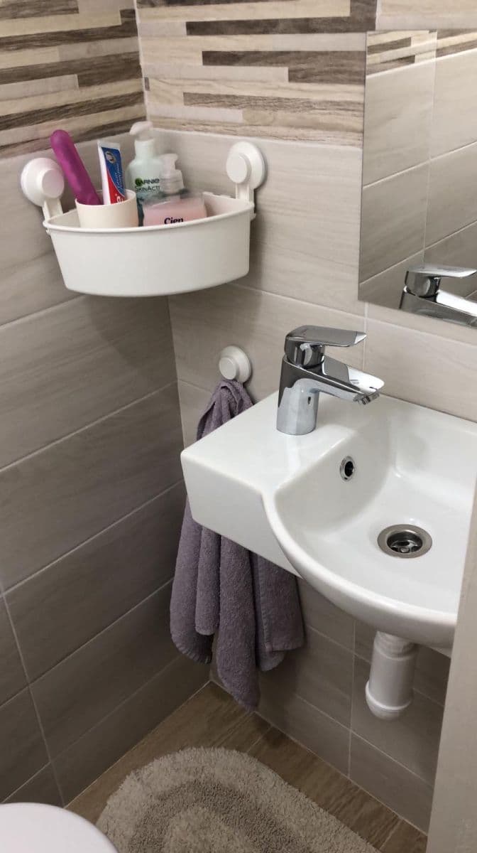 Studio flat to rent, 30 m², Nad Vodovodem, Prague, Prague Studio flat to rent, 30 m², Nad Vodovodem, Prague, Prague