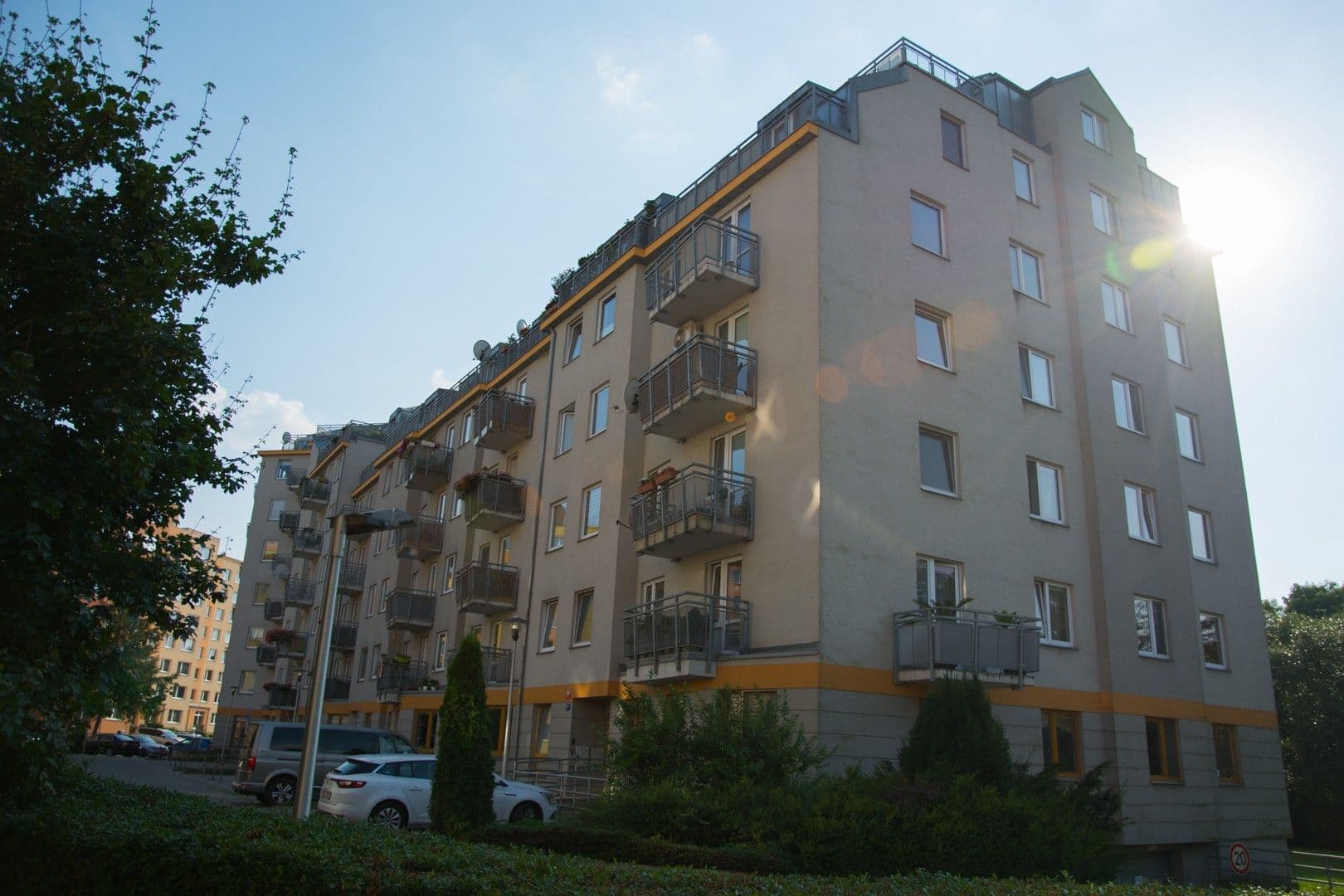 1 bedroom with open-plan kitchen flat to rent, 55 m², Kovanecká, Prague, Prague 1 bedroom with open-plan kitchen flat to rent, 55 m², Kovanecká, Prague, Prague