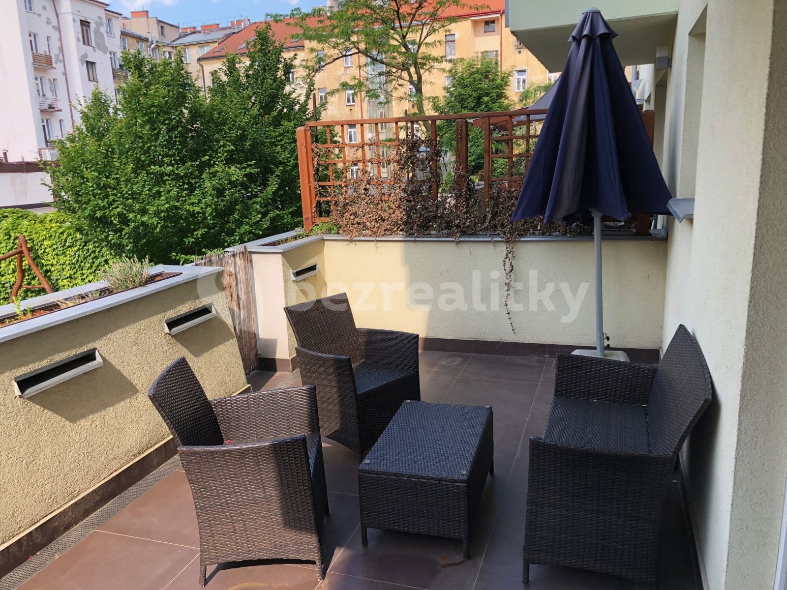 Studio flat to rent, 44 m², V Horkách, Prague, Prague Studio flat to rent, 44 m², V Horkách, Prague, Prague
