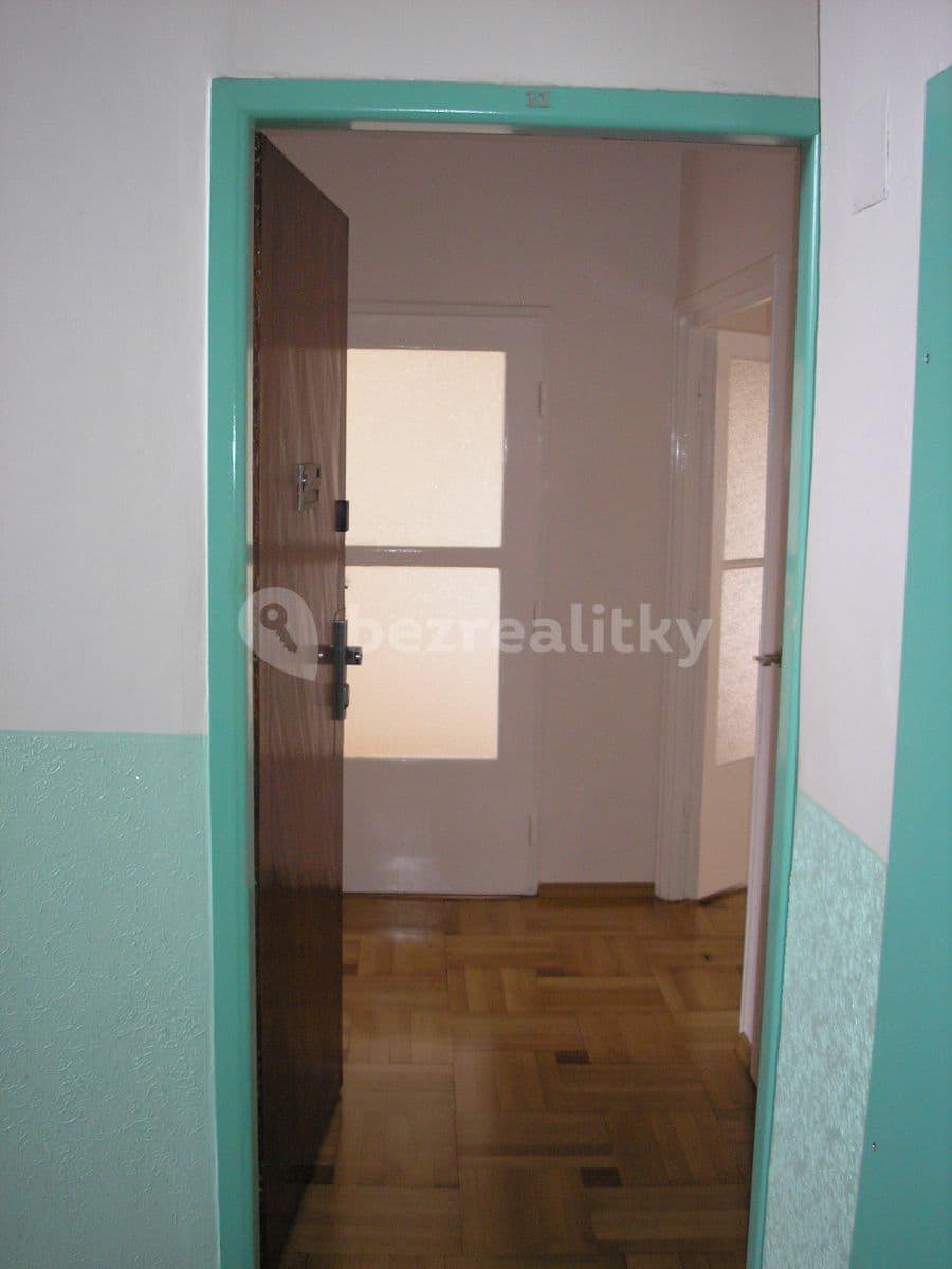 3 bedroom flat to rent, 100 m², Francouzská, Prague, Prague 3 bedroom flat to rent, 100 m², Francouzská, Prague, Prague