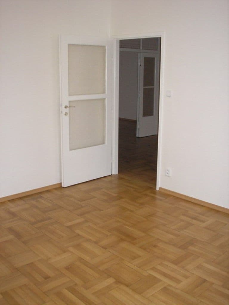 3 bedroom flat to rent, 100 m², Francouzská, Prague, Prague 3 bedroom flat to rent, 100 m², Francouzská, Prague, Prague