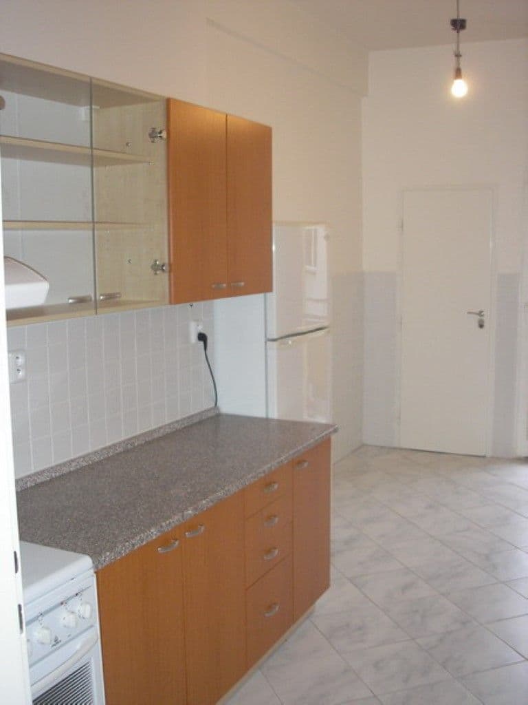 3 bedroom flat to rent, 100 m², Francouzská, Prague, Prague 3 bedroom flat to rent, 100 m², Francouzská, Prague, Prague