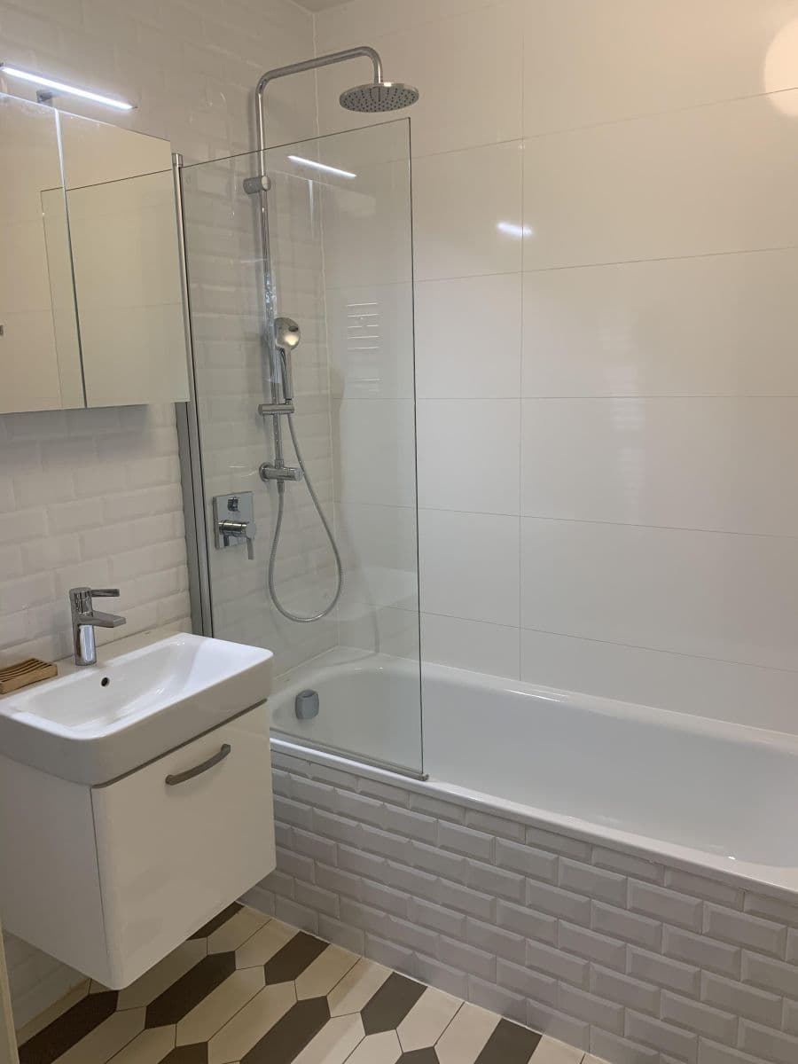 Studio flat to rent, 46 m², Šlikova, Prague, Prague Studio flat to rent, 46 m², Šlikova, Prague, Prague