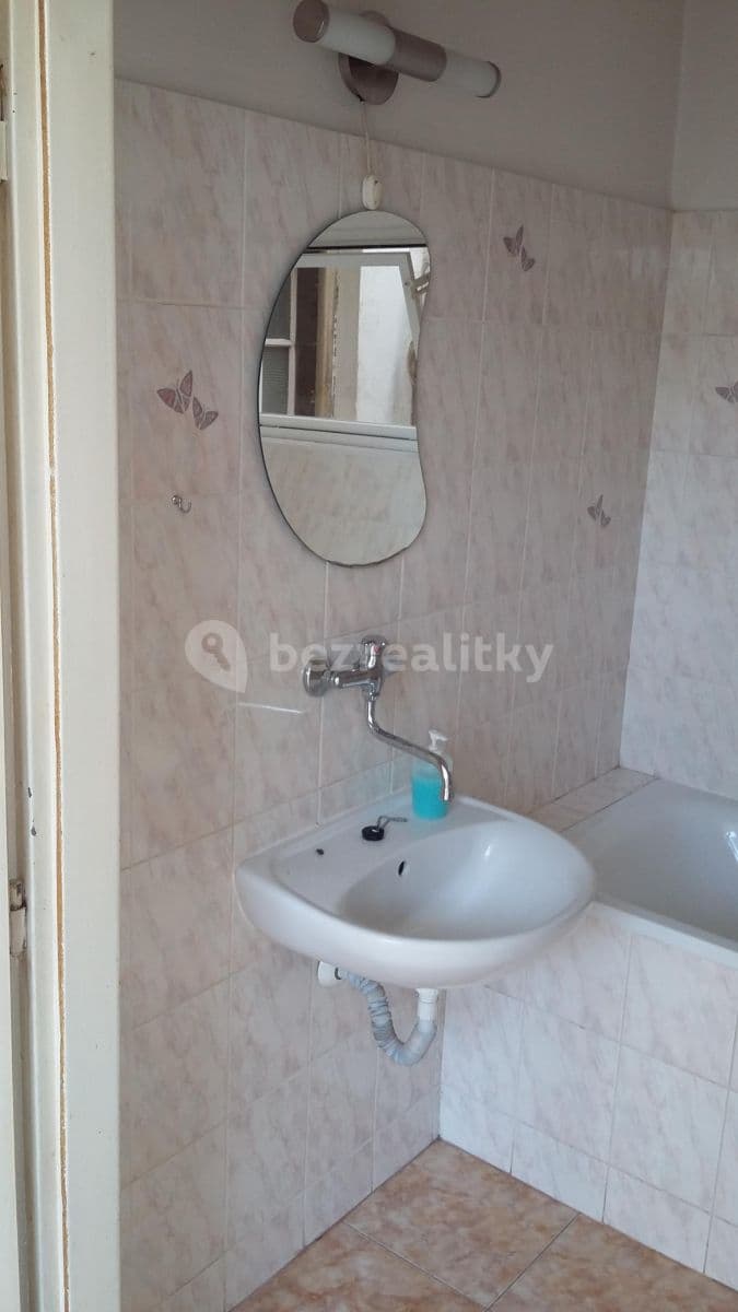 Studio flat to rent, 32 m², Ke Krči, Prague, Prague Studio flat to rent, 32 m², Ke Krči, Prague, Prague