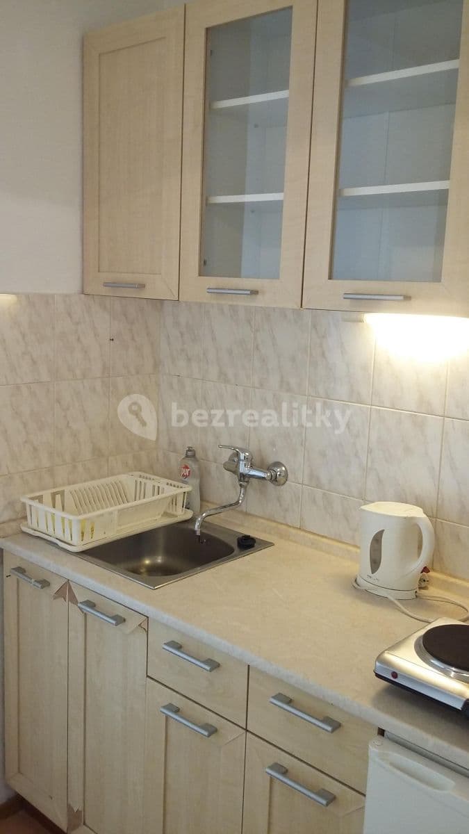 Studio flat to rent, 32 m², Ke Krči, Prague, Prague Studio flat to rent, 32 m², Ke Krči, Prague, Prague