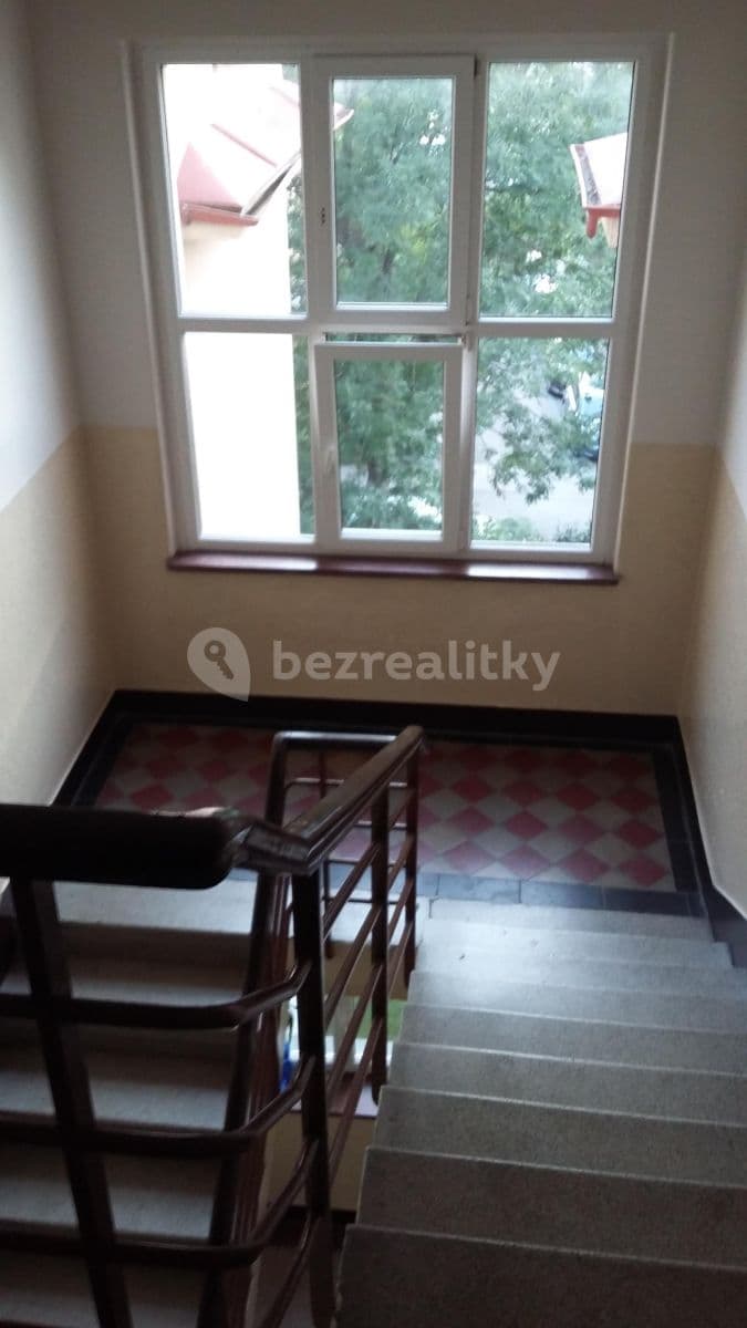 Studio flat to rent, 32 m², Ke Krči, Prague, Prague Studio flat to rent, 32 m², Ke Krči, Prague, Prague