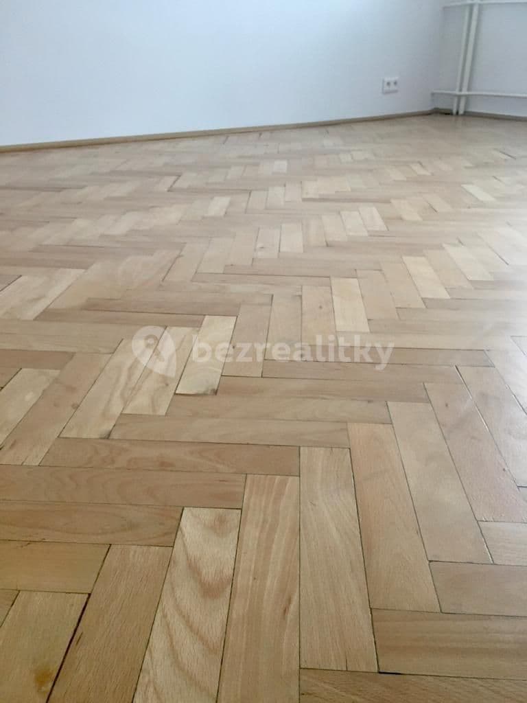 1 bedroom with open-plan kitchen flat to rent, 54 m², Kubánské náměstí, Prague, Prague 1 bedroom with open-plan kitchen flat to rent, 54 m², Kubánské náměstí, Prague, Prague