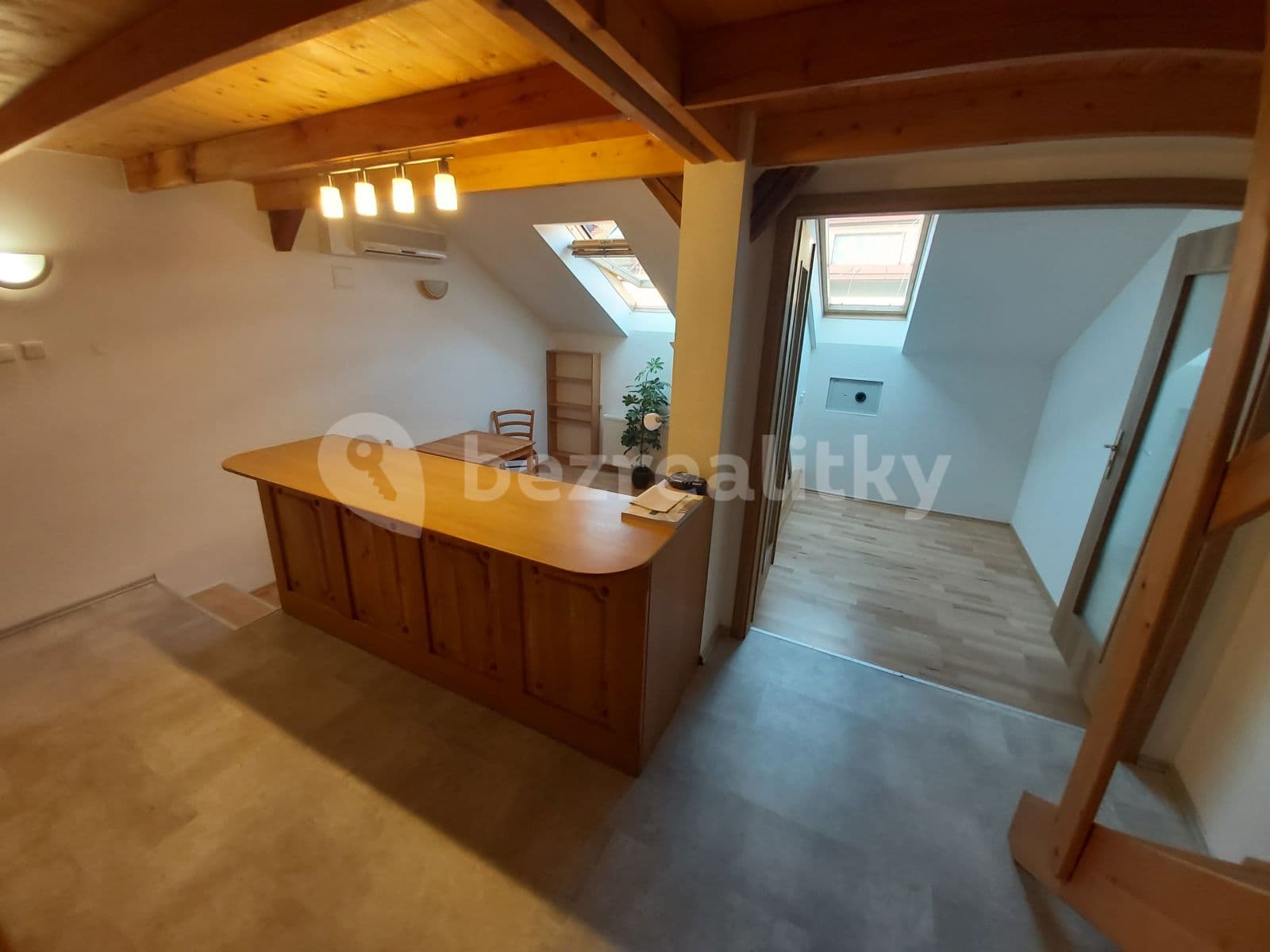 1 bedroom with open-plan kitchen flat to rent, 45 m², Americká, Prague, Prague 1 bedroom with open-plan kitchen flat to rent, 45 m², Americká, Prague, Prague