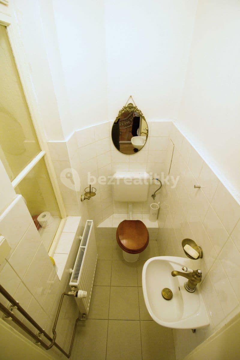 3 bedroom flat to rent, 88 m², Křižíkova, Prague, Prague 3 bedroom flat to rent, 88 m², Křižíkova, Prague, Prague