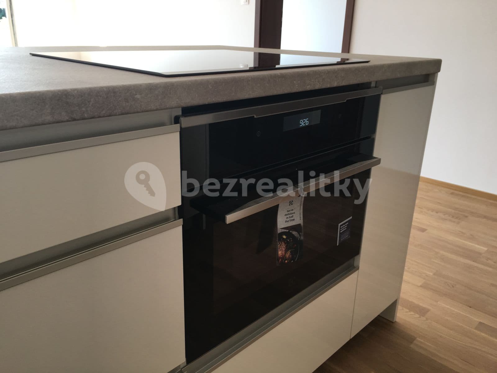 1 bedroom with open-plan kitchen flat to rent, 60 m², Hadovitá, Prague, Prague 1 bedroom with open-plan kitchen flat to rent, 60 m², Hadovitá, Prague, Prague