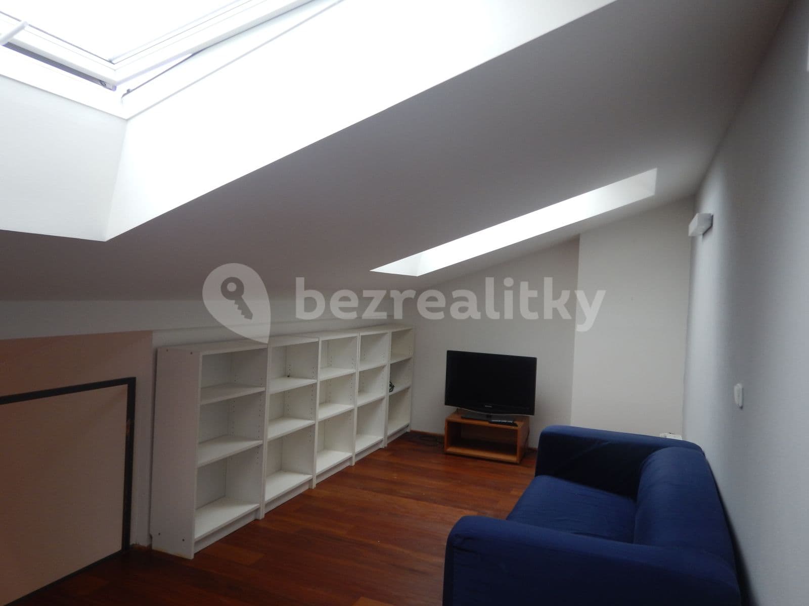 1 bedroom with open-plan kitchen flat to rent, 57 m², Prague, Prague 1 bedroom with open-plan kitchen flat to rent, 57 m², Prague, Prague