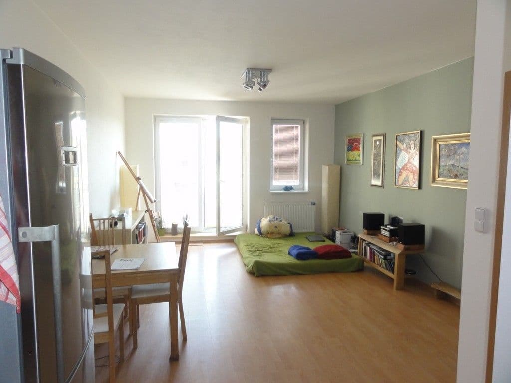 1 bedroom with open-plan kitchen flat to rent, 56 m², Rižská, Prague, Prague 1 bedroom with open-plan kitchen flat to rent, 56 m², Rižská, Prague, Prague