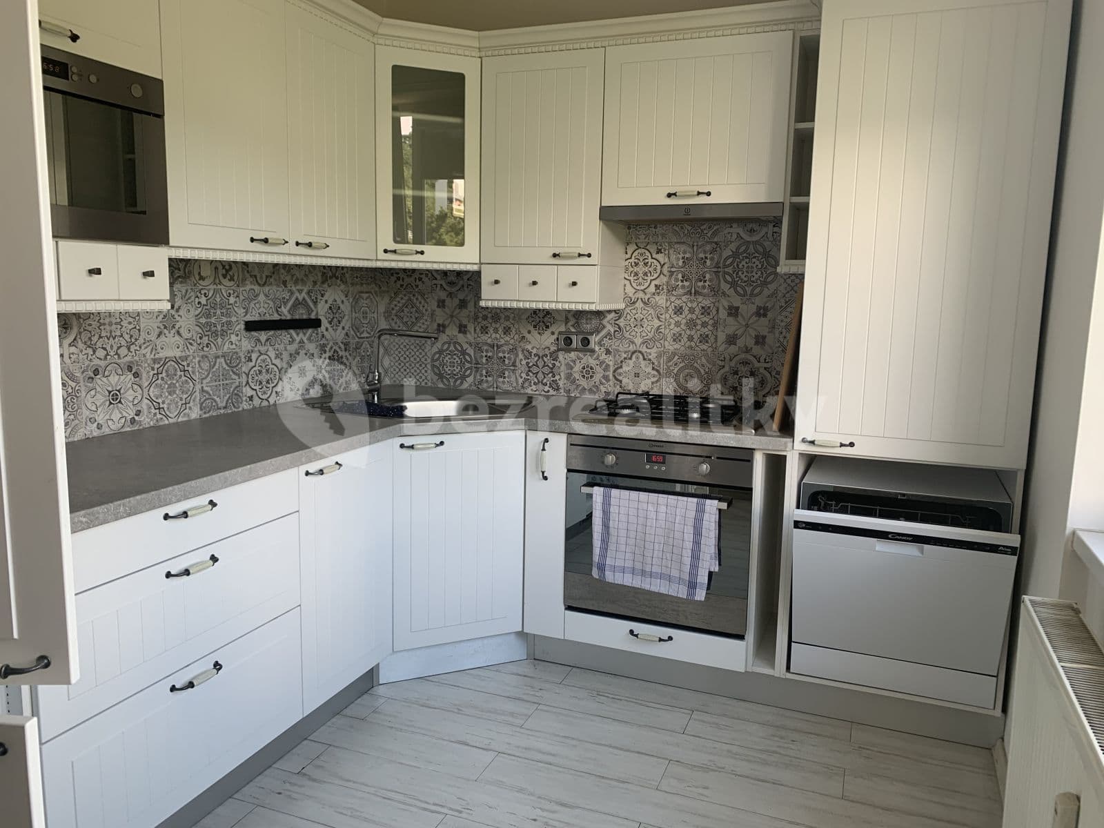 2 bedroom flat to rent, 53 m², Zelenečská, Prague, Prague 2 bedroom flat to rent, 53 m², Zelenečská, Prague, Prague