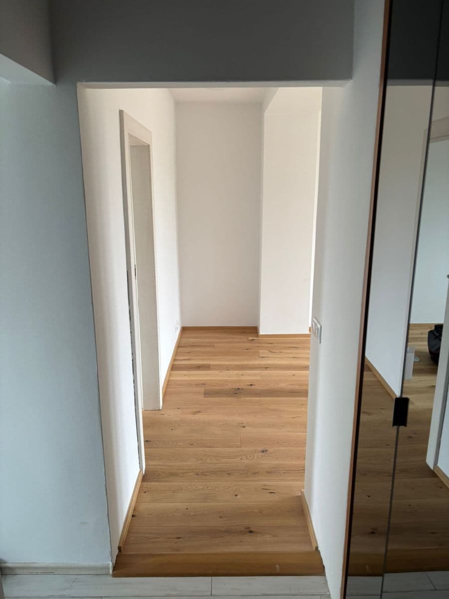 2 bedroom flat to rent, 53 m², Zelenečská, Prague, Prague 2 bedroom flat to rent, 53 m², Zelenečská, Prague, Prague