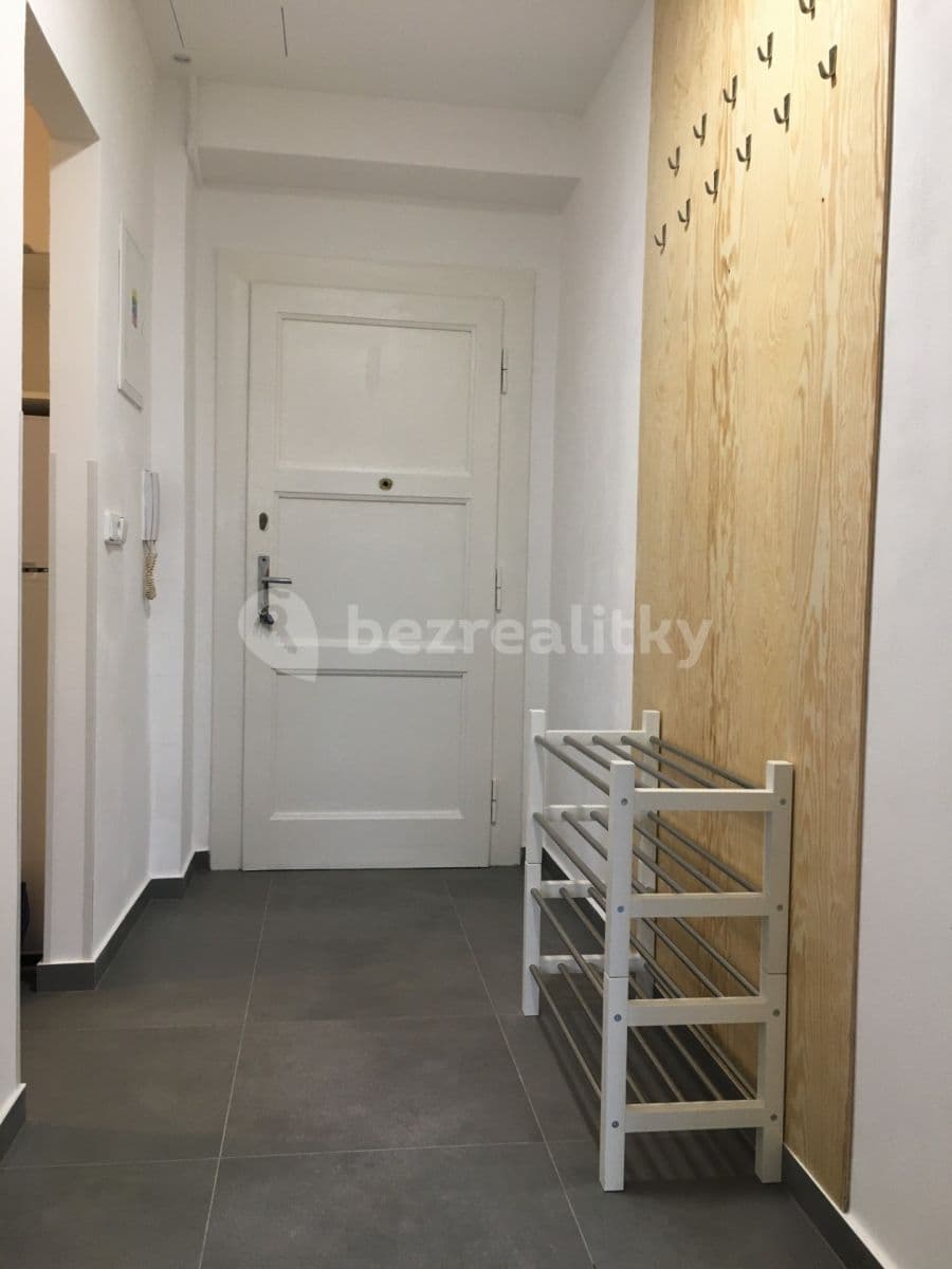2 bedroom flat to rent, 47 m², Sekaninova, Prague, Prague 2 bedroom flat to rent, 47 m², Sekaninova, Prague, Prague