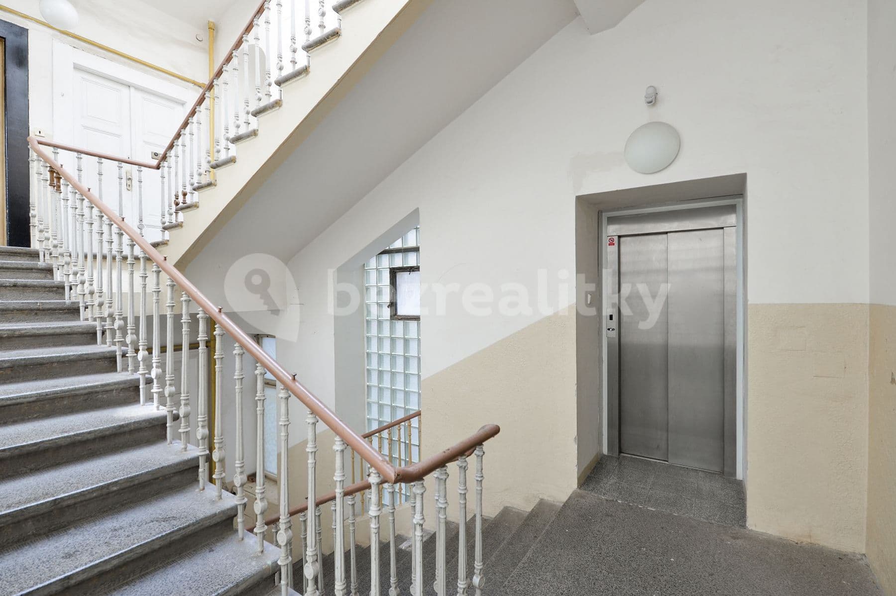 4 bedroom flat to rent, 134 m², Krakovská, Prague, Prague 4 bedroom flat to rent, 134 m², Krakovská, Prague, Prague