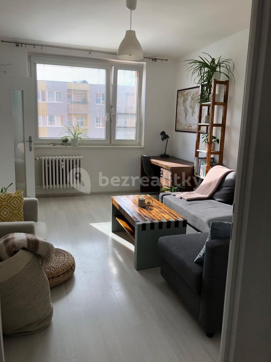 2 bedroom flat to rent, 56 m², Tupolevova, Prague, Prague 2 bedroom flat to rent, 56 m², Tupolevova, Prague, Prague