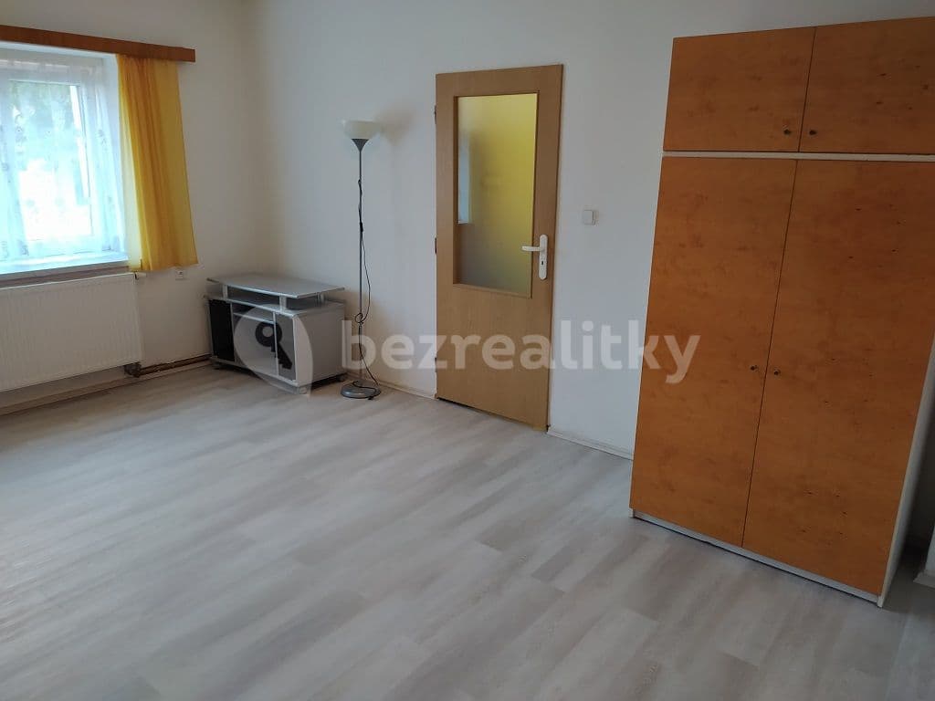 1 bedroom with open-plan kitchen flat to rent, 50 m², Boženy Němcové, Říčany, Středočeský Region 1 bedroom with open-plan kitchen flat to rent, 50 m², Boženy Němcové, Říčany, Středočeský Region