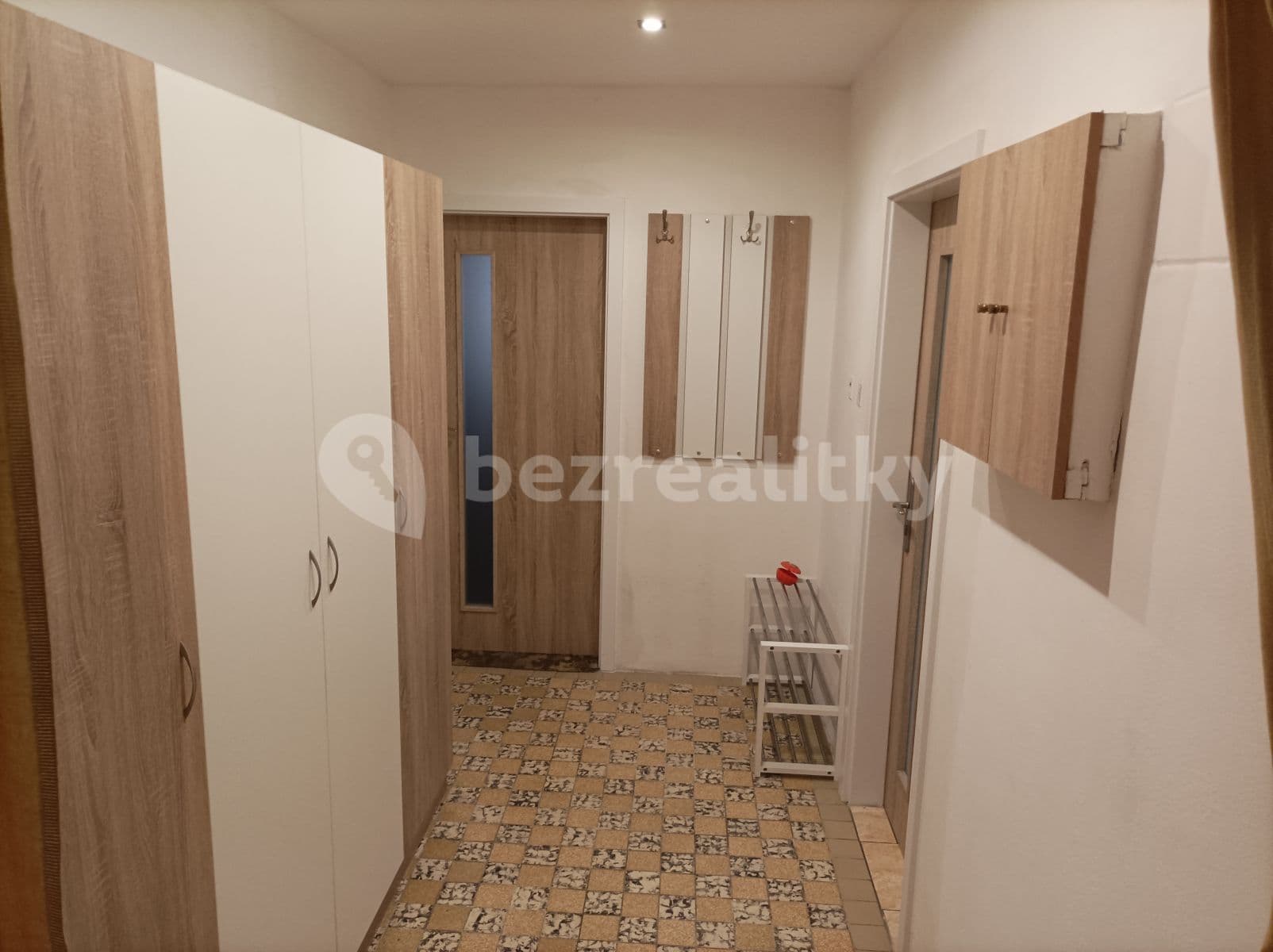 1 bedroom with open-plan kitchen flat to rent, 50 m², Boženy Němcové, Říčany, Středočeský Region 1 bedroom with open-plan kitchen flat to rent, 50 m², Boženy Němcové, Říčany, Středočeský Region