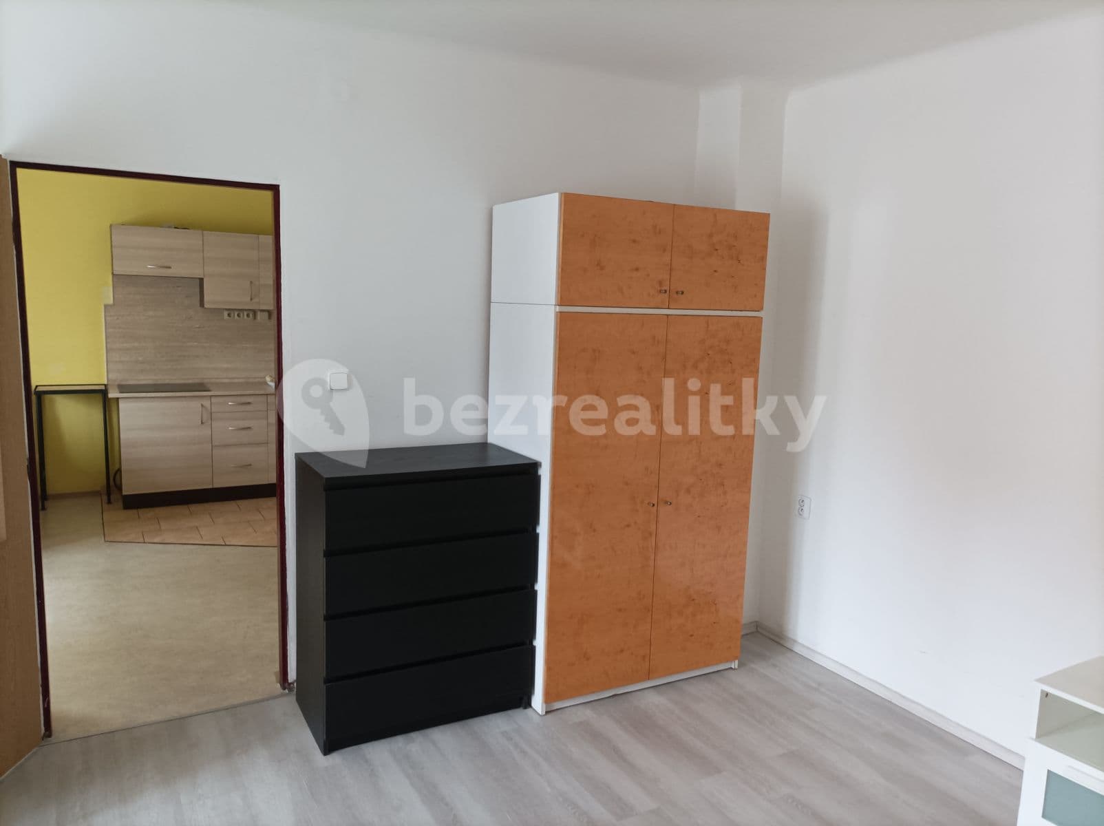 1 bedroom with open-plan kitchen flat to rent, 50 m², Boženy Němcové, Říčany, Středočeský Region 1 bedroom with open-plan kitchen flat to rent, 50 m², Boženy Němcové, Říčany, Středočeský Region