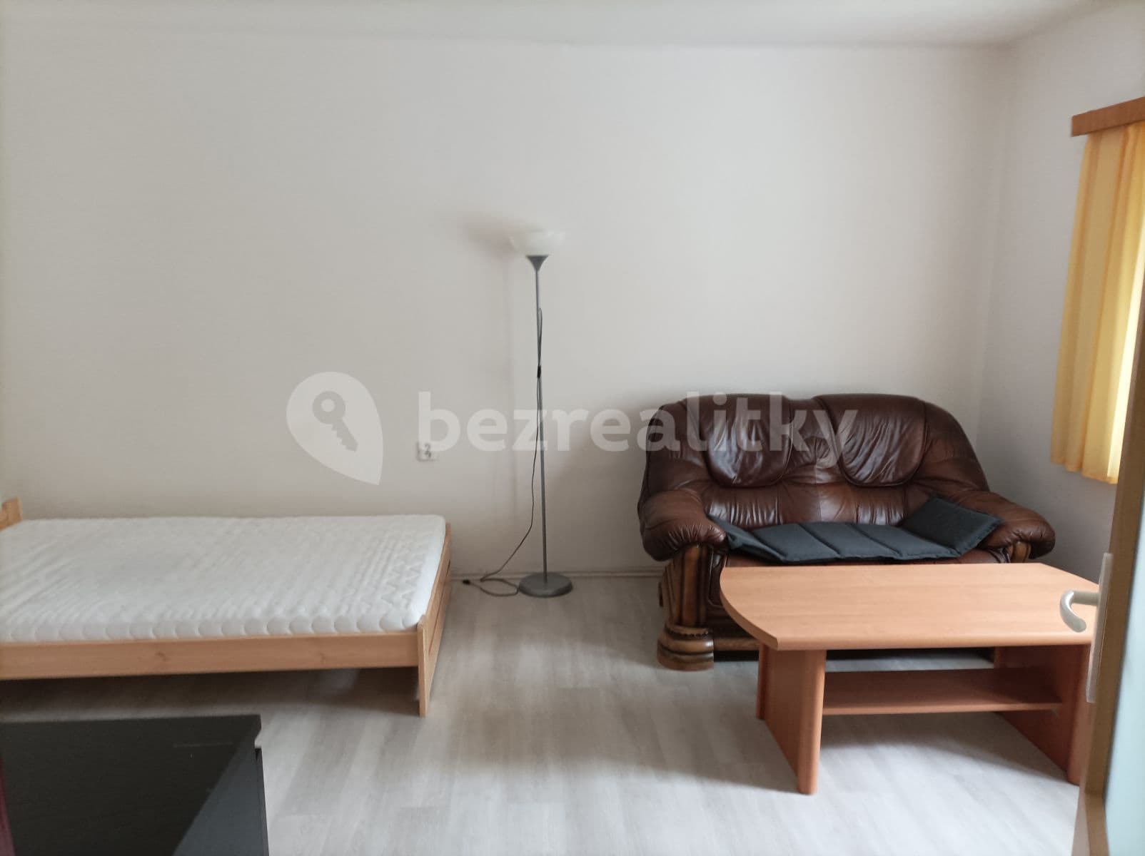 1 bedroom with open-plan kitchen flat to rent, 50 m², Boženy Němcové, Říčany, Středočeský Region 1 bedroom with open-plan kitchen flat to rent, 50 m², Boženy Němcové, Říčany, Středočeský Region