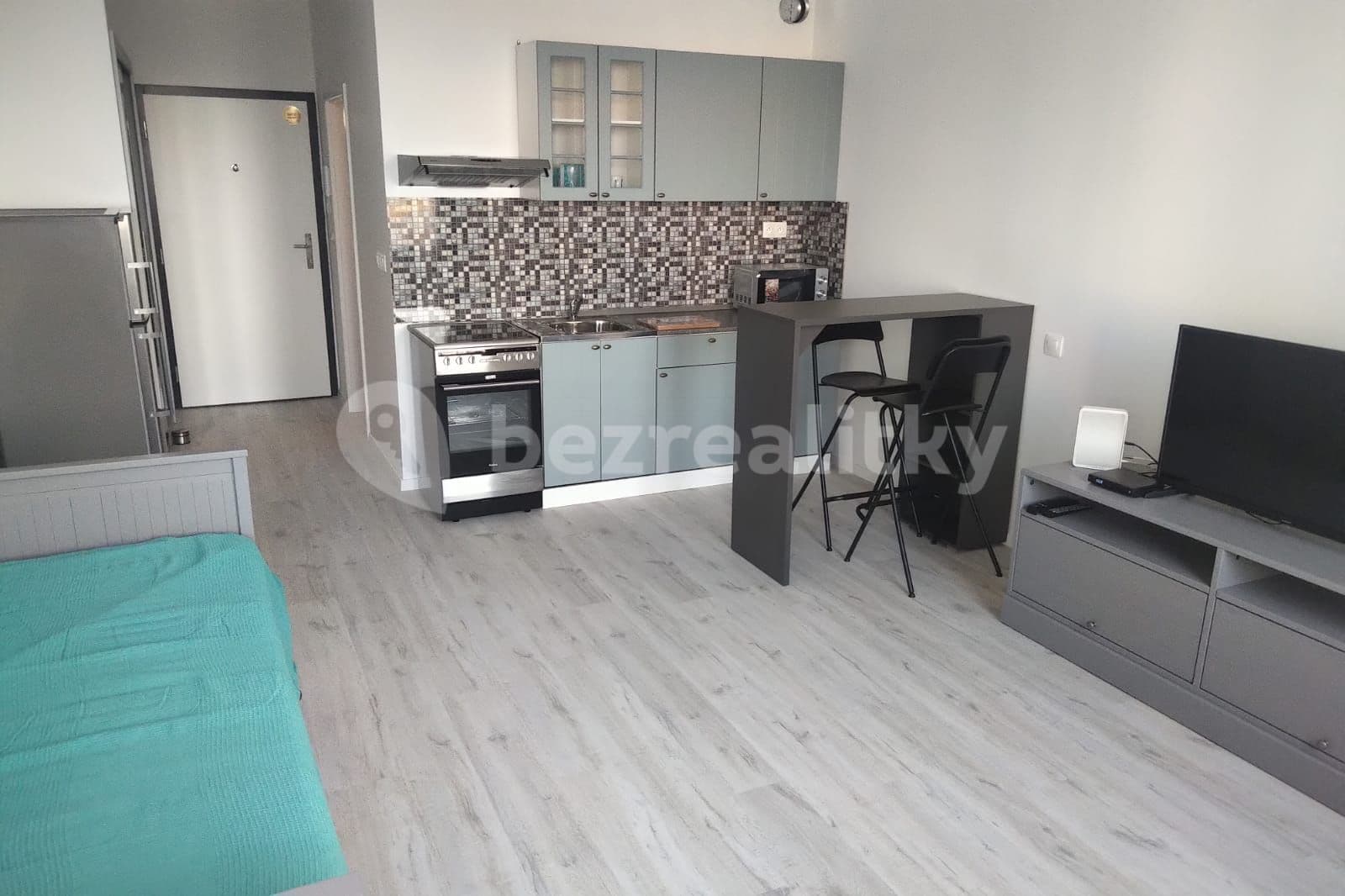 1 bedroom flat to rent, 29 m², Zuzany Chalupovej, Petržalka, Bratislavský Region 1 bedroom flat to rent, 29 m², Zuzany Chalupovej, Petržalka, Bratislavský Region