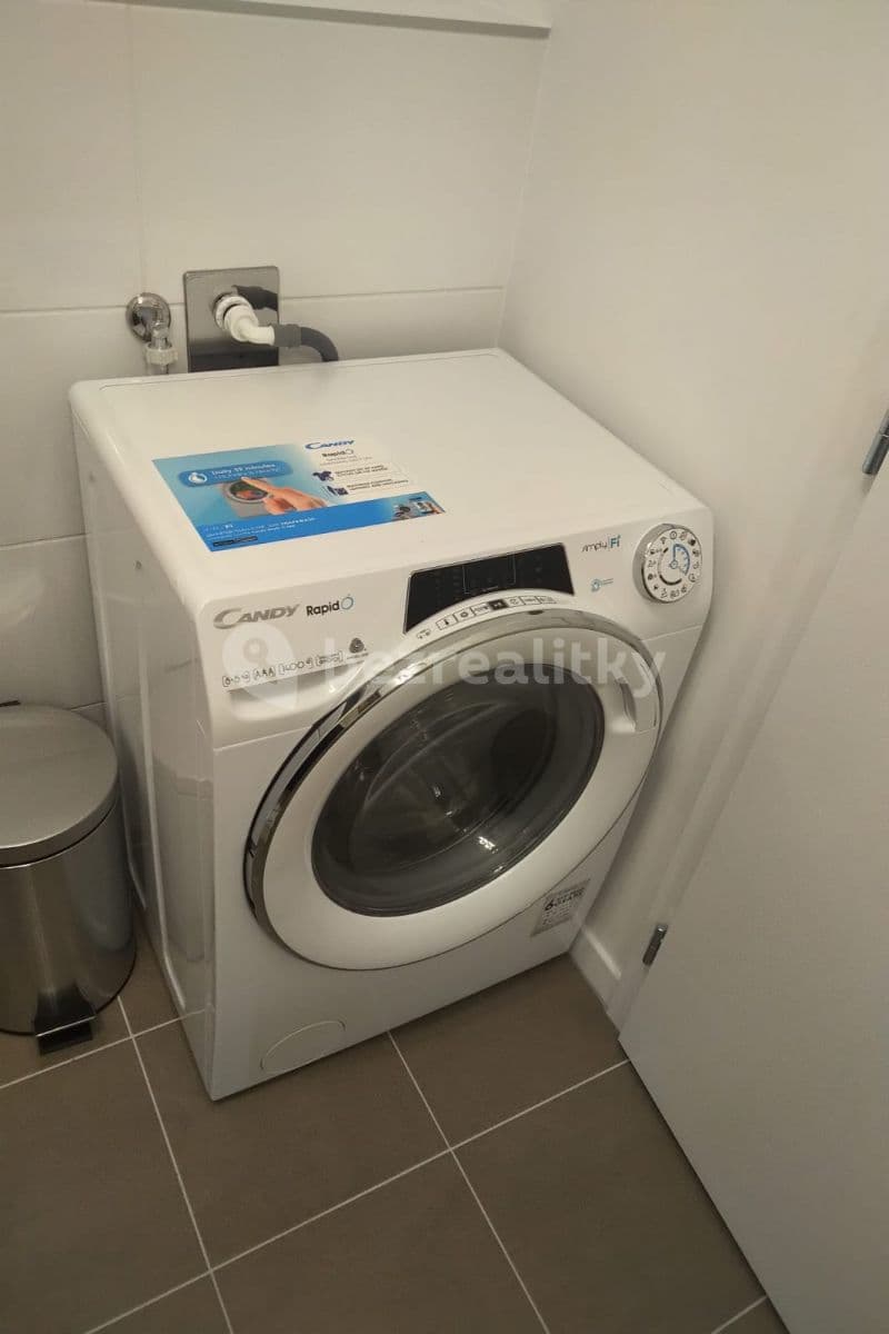 1 bedroom flat to rent, 29 m², Zuzany Chalupovej, Petržalka, Bratislavský Region 1 bedroom flat to rent, 29 m², Zuzany Chalupovej, Petržalka, Bratislavský Region