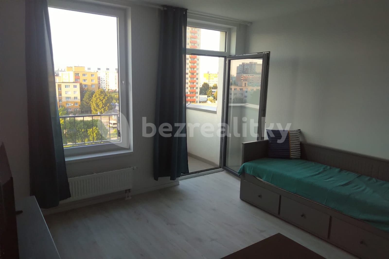 1 bedroom flat to rent, 29 m², Zuzany Chalupovej, Petržalka, Bratislavský Region 1 bedroom flat to rent, 29 m², Zuzany Chalupovej, Petržalka, Bratislavský Region