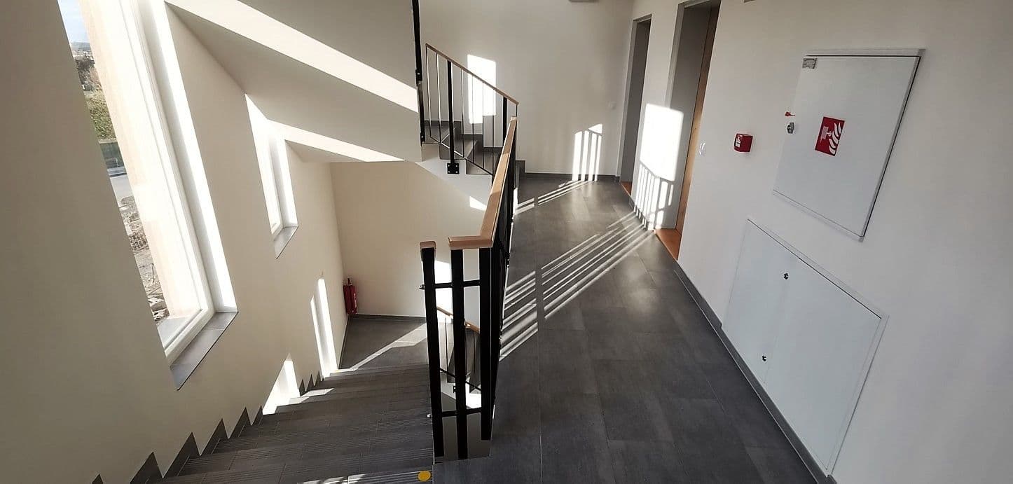 1 bedroom with open-plan kitchen flat to rent, 52 m², Pod Areálem, Prague, Prague 1 bedroom with open-plan kitchen flat to rent, 52 m², Pod Areálem, Prague, Prague