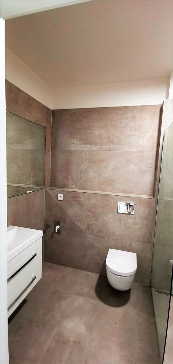 1 bedroom with open-plan kitchen flat to rent, 52 m², Pod Areálem, Prague, Prague 1 bedroom with open-plan kitchen flat to rent, 52 m², Pod Areálem, Prague, Prague