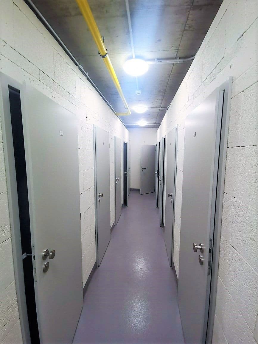 1 bedroom with open-plan kitchen flat to rent, 52 m², Pod Areálem, Prague, Prague 1 bedroom with open-plan kitchen flat to rent, 52 m², Pod Areálem, Prague, Prague