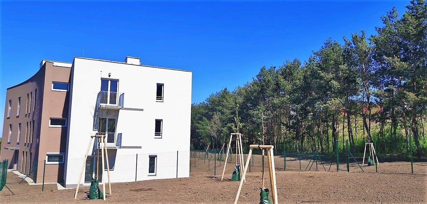 1 bedroom with open-plan kitchen flat to rent, 52 m², Pod Areálem, Prague, Prague 1 bedroom with open-plan kitchen flat to rent, 52 m², Pod Areálem, Prague, Prague