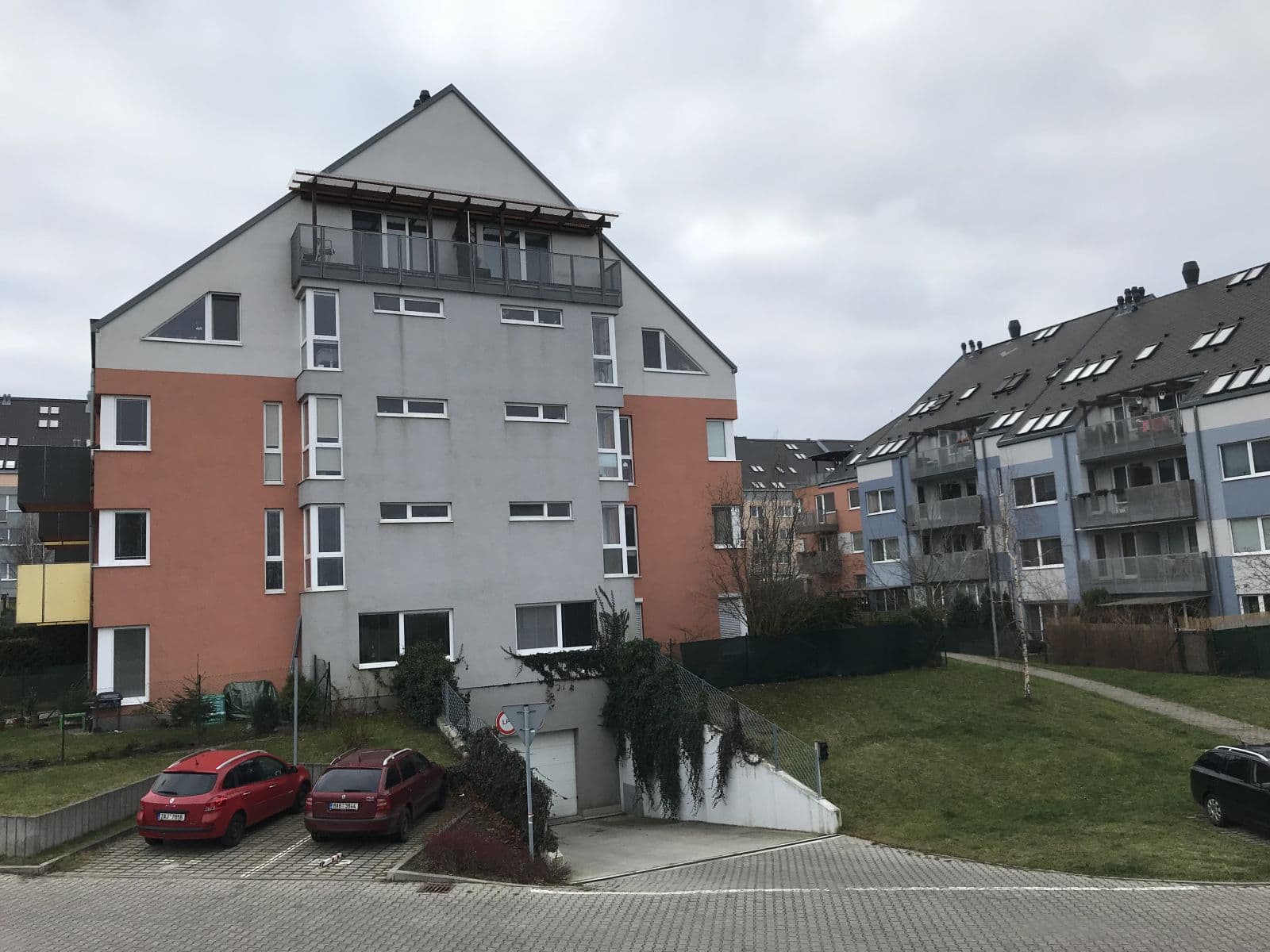 2 bedroom with open-plan kitchen flat to rent, 56 m², Herlíkovická, Prague, Prague 2 bedroom with open-plan kitchen flat to rent, 56 m², Herlíkovická, Prague, Prague